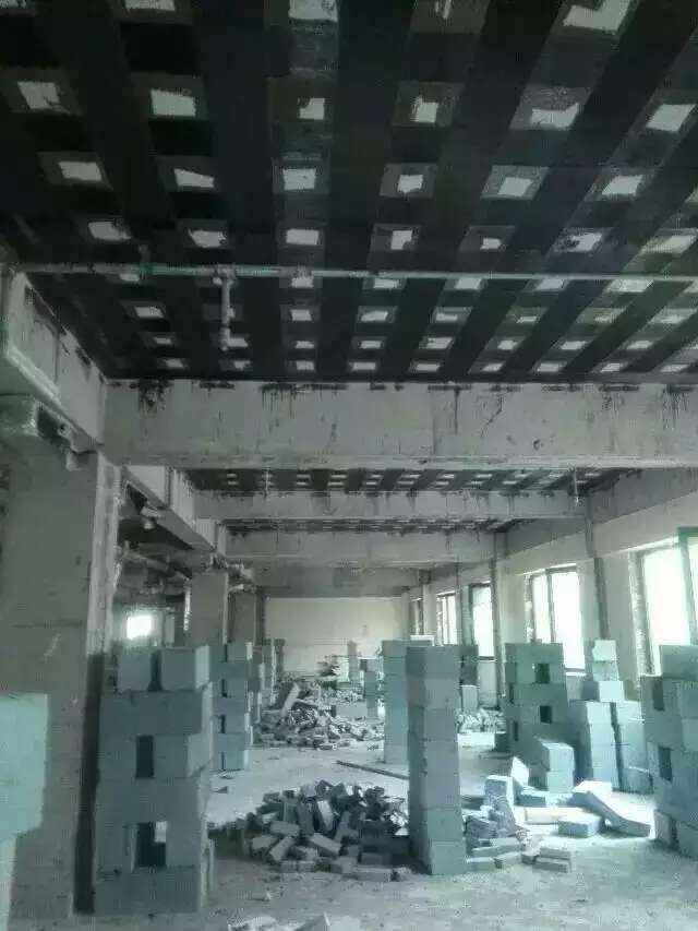 碳纤维布加固
